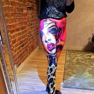 HOLLYWOOD RED CARPET LOOKING Women's Leggings